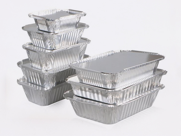 Manufacturing aluminium foil containers