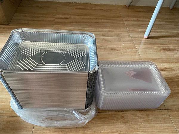 lasagna tin foil pan
